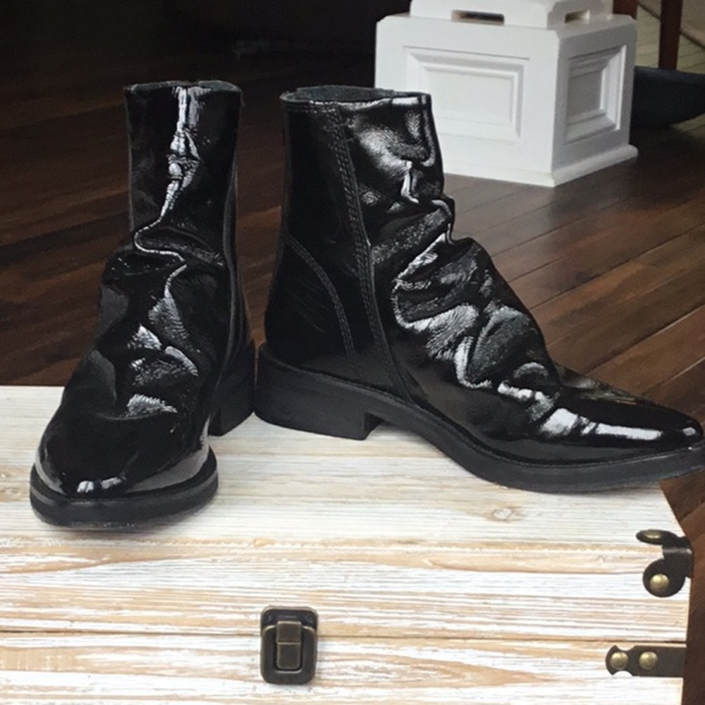 Black boots